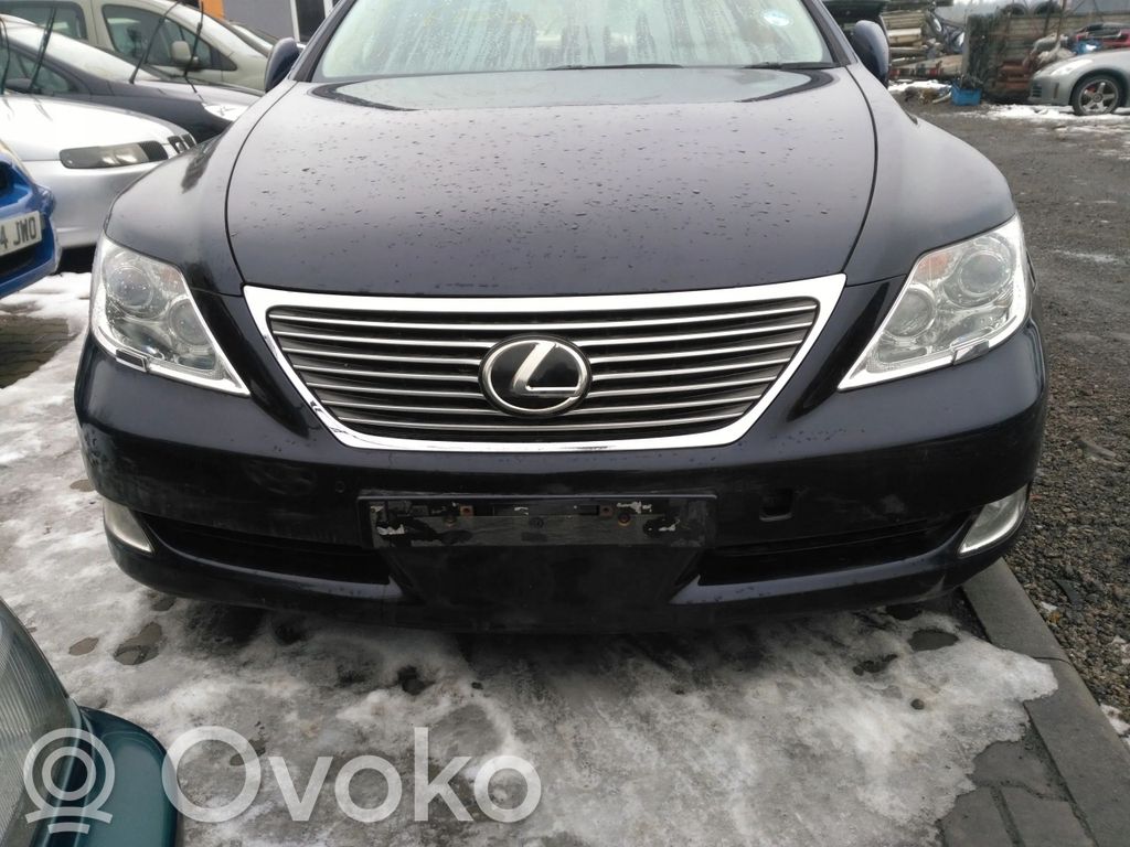 Front bodywork piece   LS430