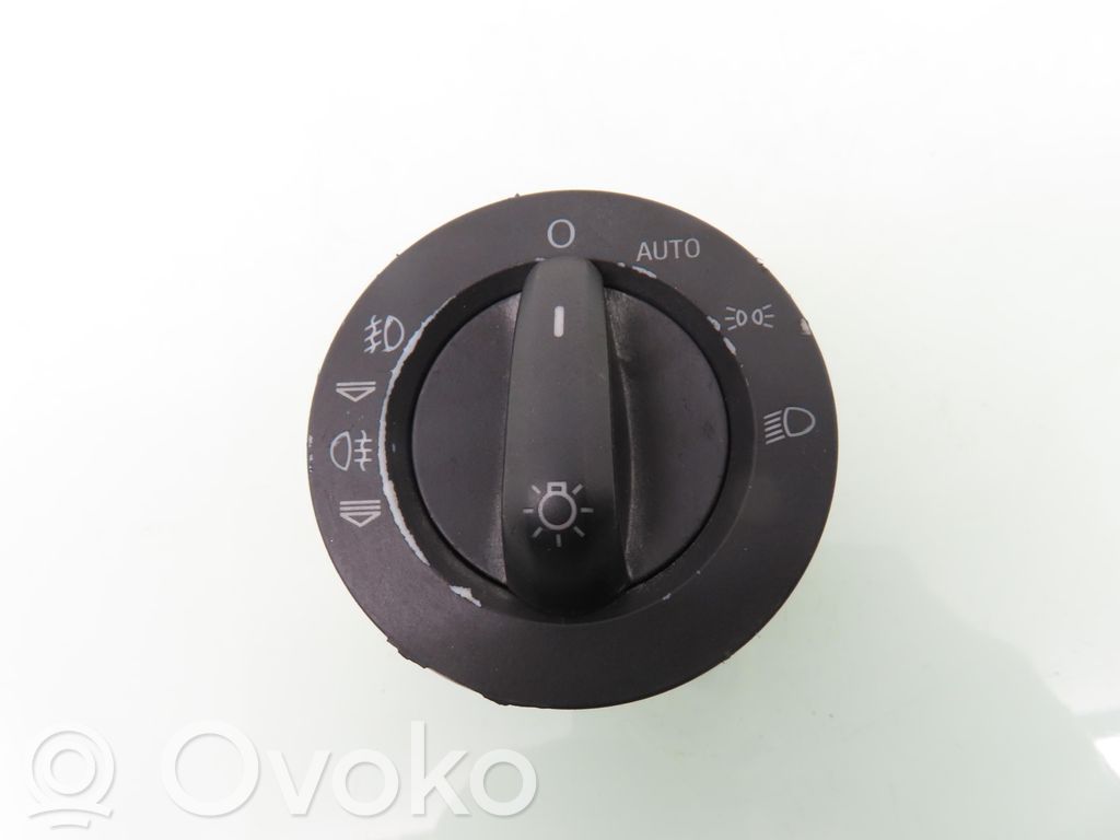 Light switch   4F1941531D,4F1941531D