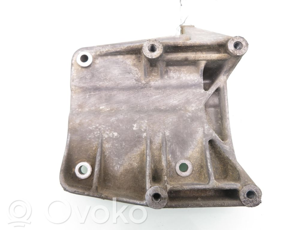 Audi 80 90 S2 B4 A/C compressor mount bracket 