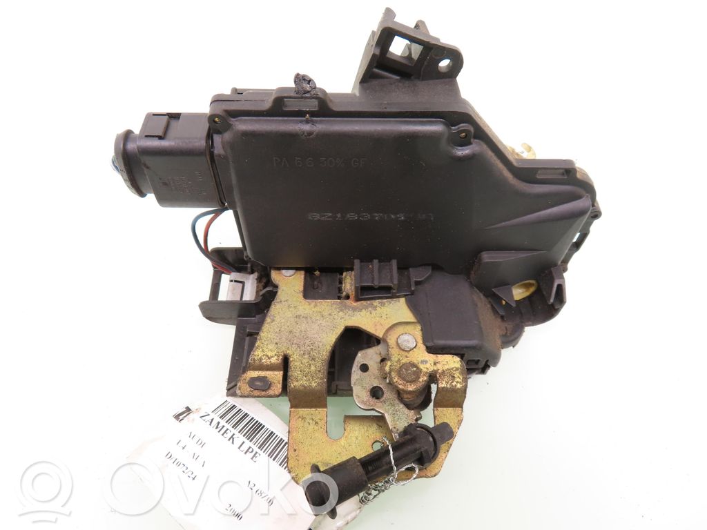 Front door lock   8Z1837015A,8Z1837015A