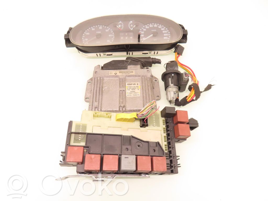 Renault Clio II Engine control unit/module ECU 