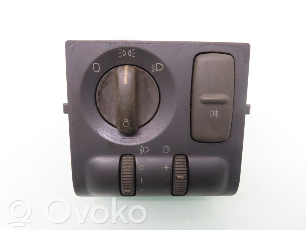Volvo S40, V40 Light switch 