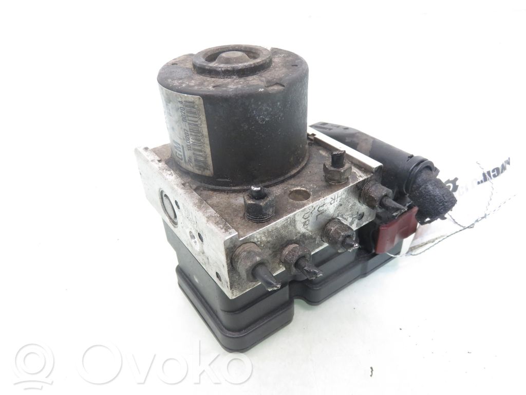 Opel Astra H Bomba de ABS 