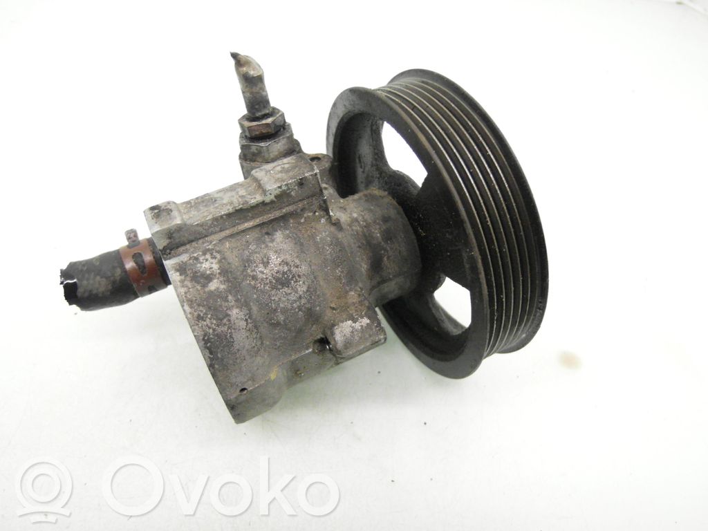 Renault Vel Satis Power steering pump 