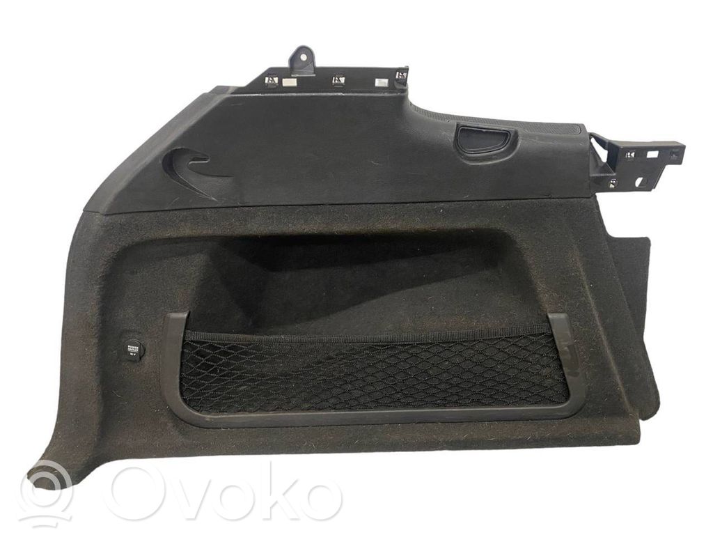Porsche Cayenne (92A) Boczek / Tapicerka / bagażnika 