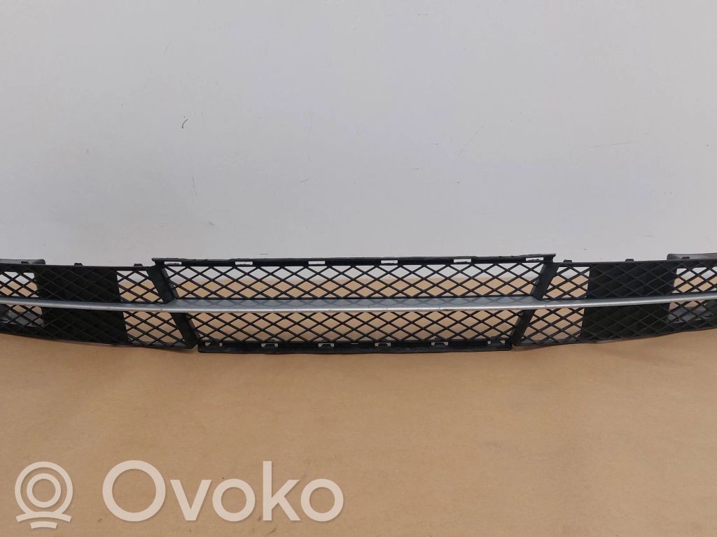 BMW 5 E60 E61 Front bumper lower grill 