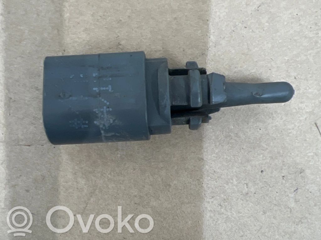 Volkswagen Golf VII Sensor de temperatura interna/externa 