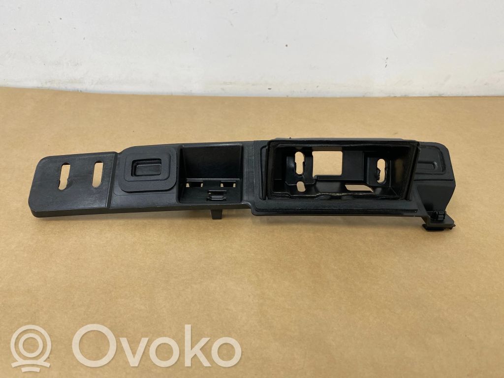 Porsche Cayenne (92A) Rączka / Uchwyt klapy tylnej / bagażnika 