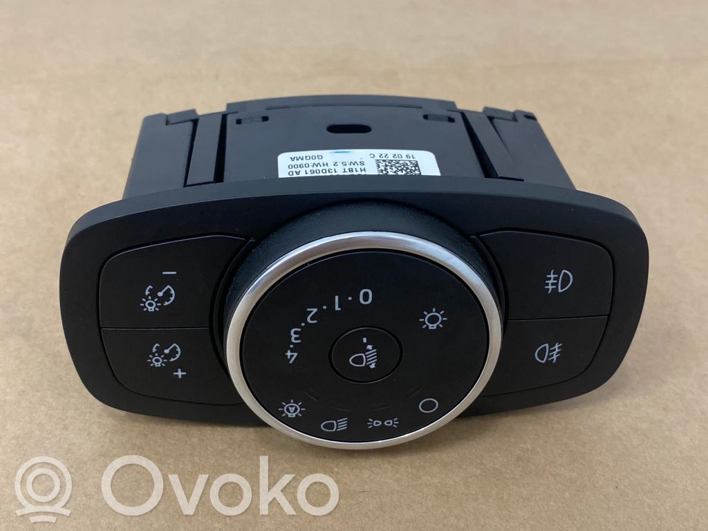 Ford Fiesta Interruptor de luz 