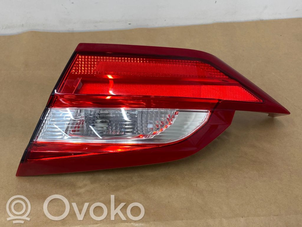 Ford Fiesta Takaluukun takavalot 