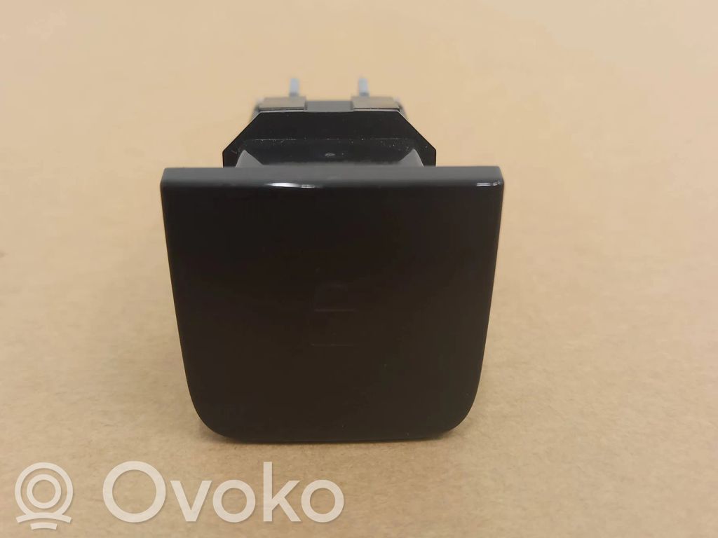 Central locking switch button   252922217R,10108026