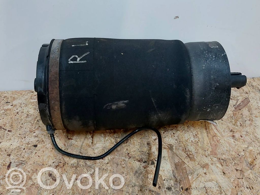 Poduszka / Miech tylnego zawieszenia pneumatycznego   CPLA5580AB,22264068,0003306240,CJ3VA