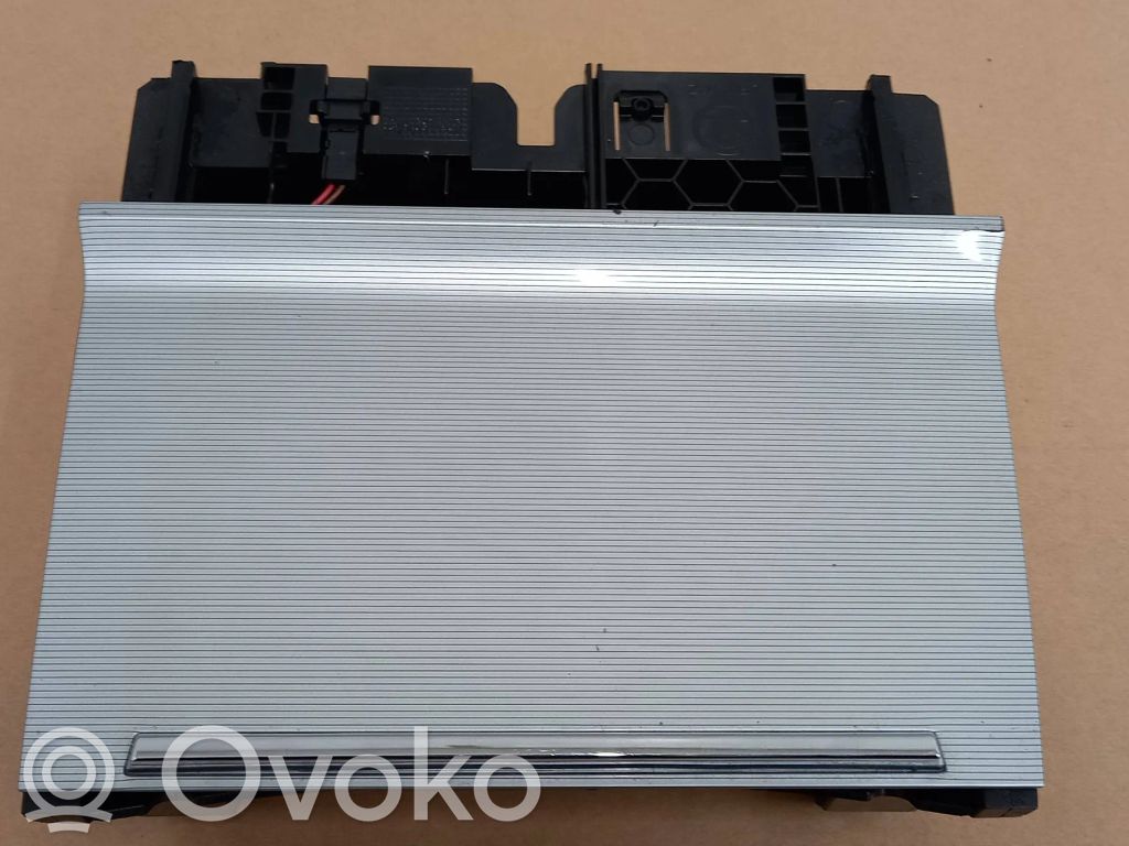 Skoda Octavia Mk3 (5E) Boite à gants 