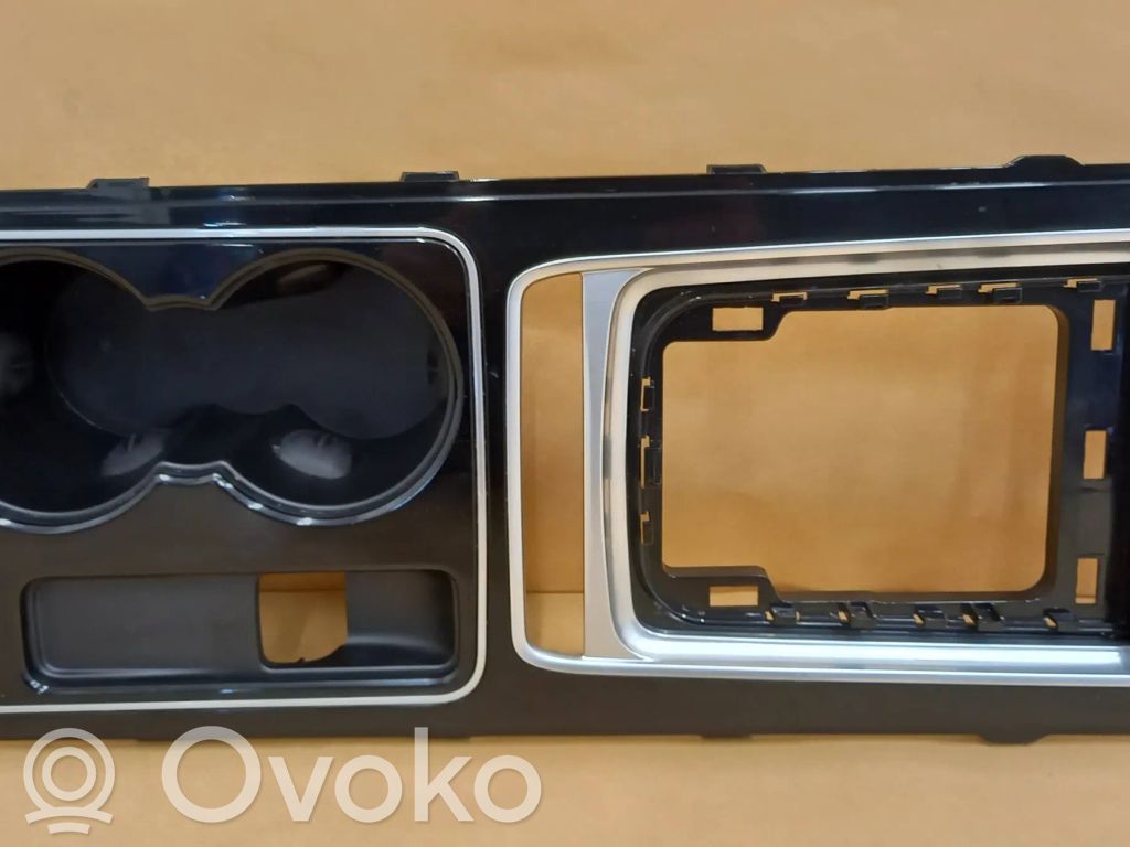 Jaguar XE Console centrale 