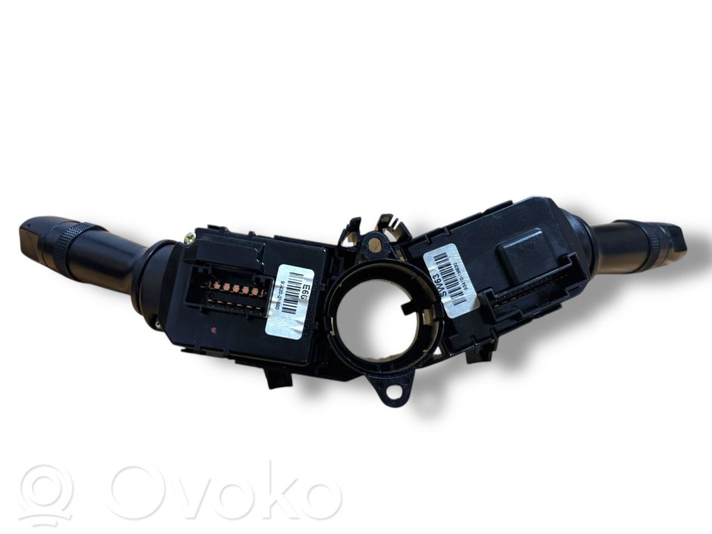 Hyundai ix35 Wiper turn signal indicator stalk/switch 