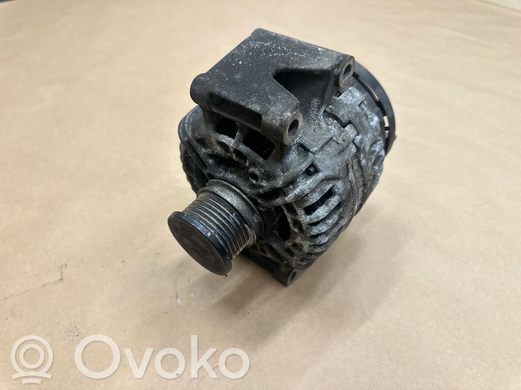 Mercedes-Benz Vito Viano W639 Alternador 