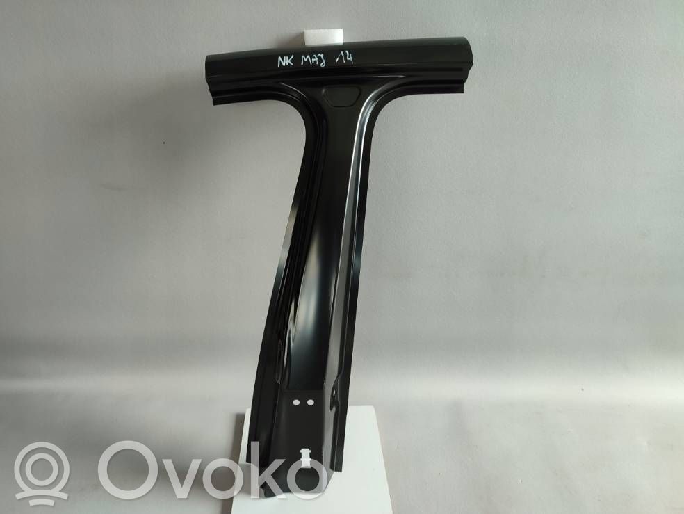 Audi A4 S4 B9 8W Słupek środkowy 
