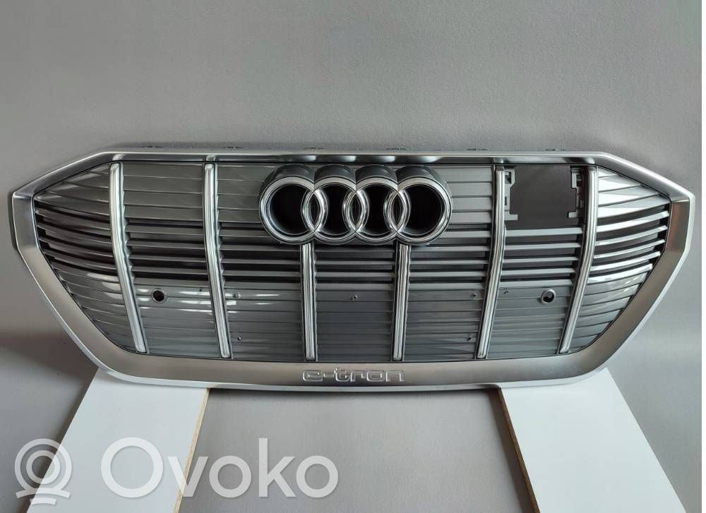 Kühlergrill   4KE853651,4KE853651A,4KE853651B,4KE853651C