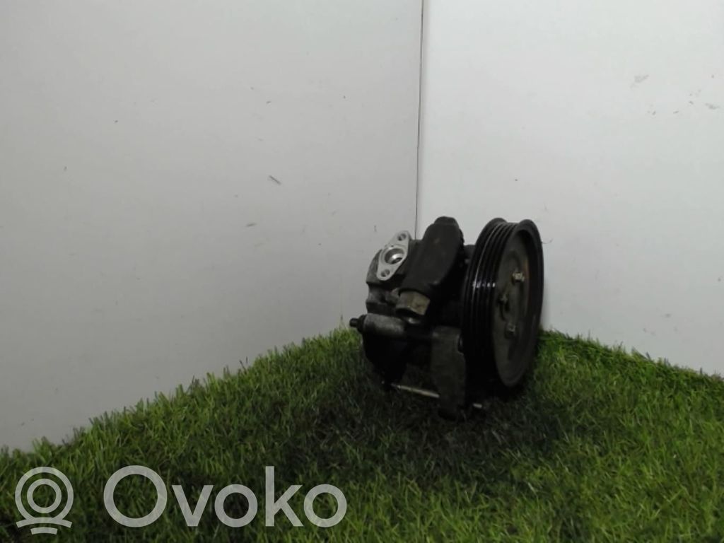 Ohjaustehostimen pumppu   QVB101040