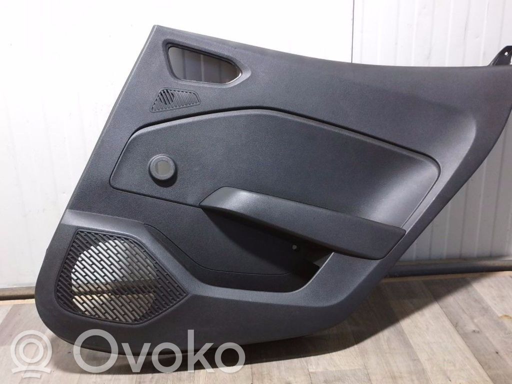 Renault Clio V Moldura del tarjetero de la puerta trasera 