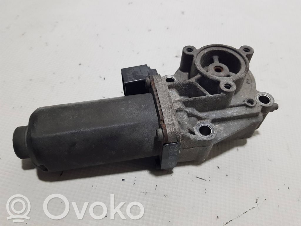 BMW X5 E70 Pavarų dėžės reduktoriaus (razdatkės) varikliukas 