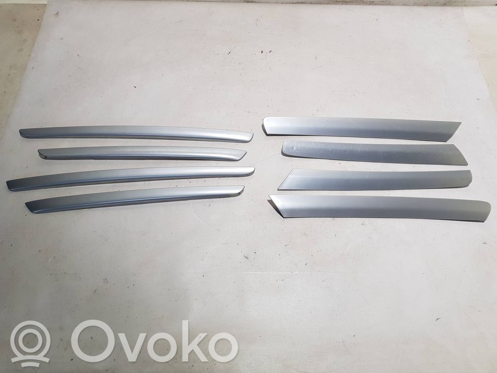 Listwa tapicerki drzwi przednich   A1647300622FF,A1647300622,A1647300522,A1647200322,A1647200422