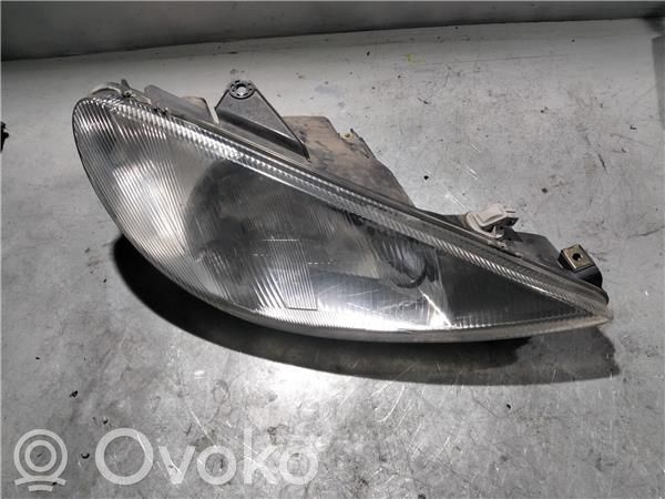 Peugeot 206 Headlight/headlamp 