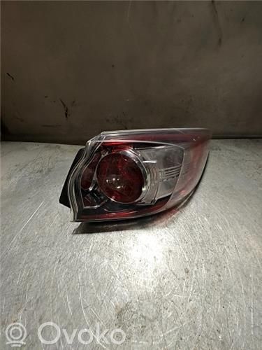 Lámpara de faros/luces traseros