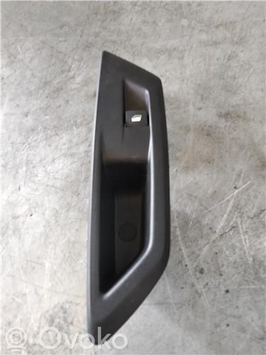 Peugeot 308 Electric window control switch 
