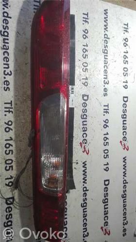 Ford Focus Takavalon polttimo 