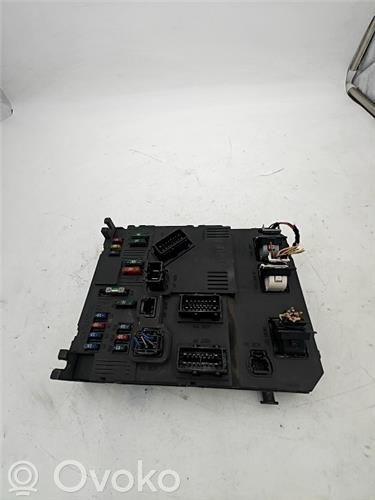 Peugeot 206 Central body control module 