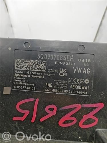 Engine control unit/module ECU   5Q0937084EP