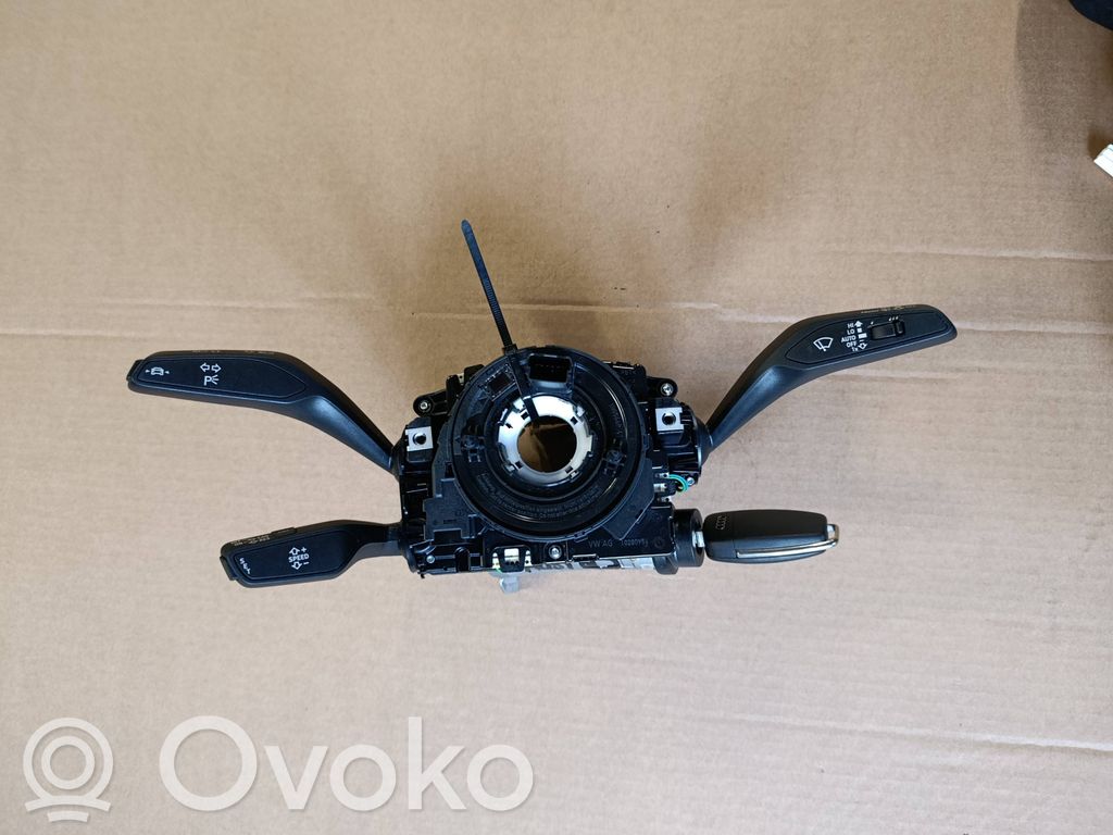 Audi RS Q3 Sportback Commodo, commande essuie-glace/phare 