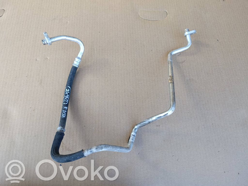 Peugeot 208 I Ilmastointilaitteen putki (A/C) 