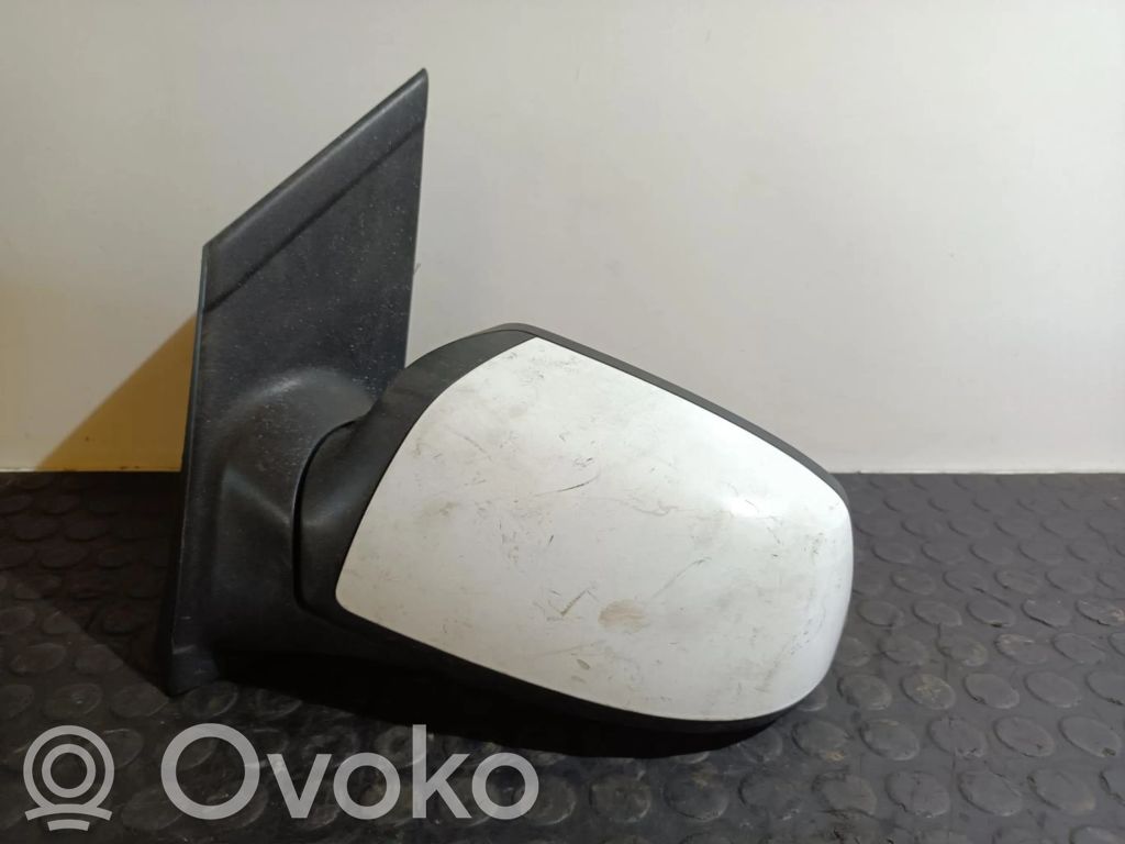 Front door electric wing mirror