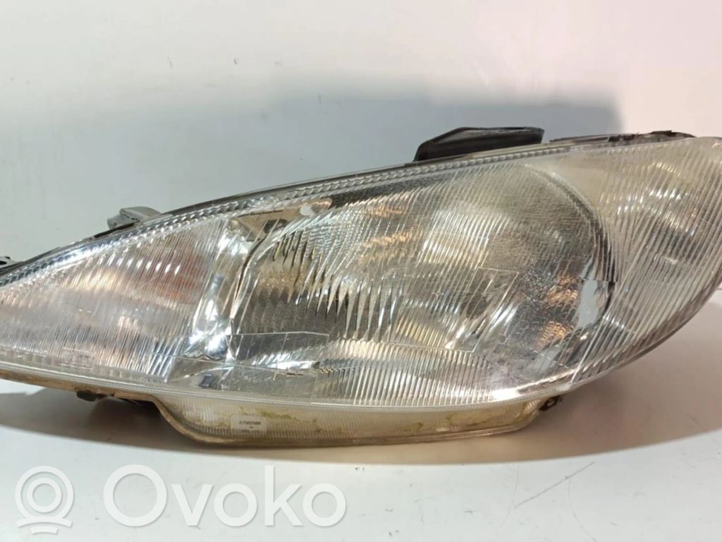 Peugeot 206+ Lampa przednia 