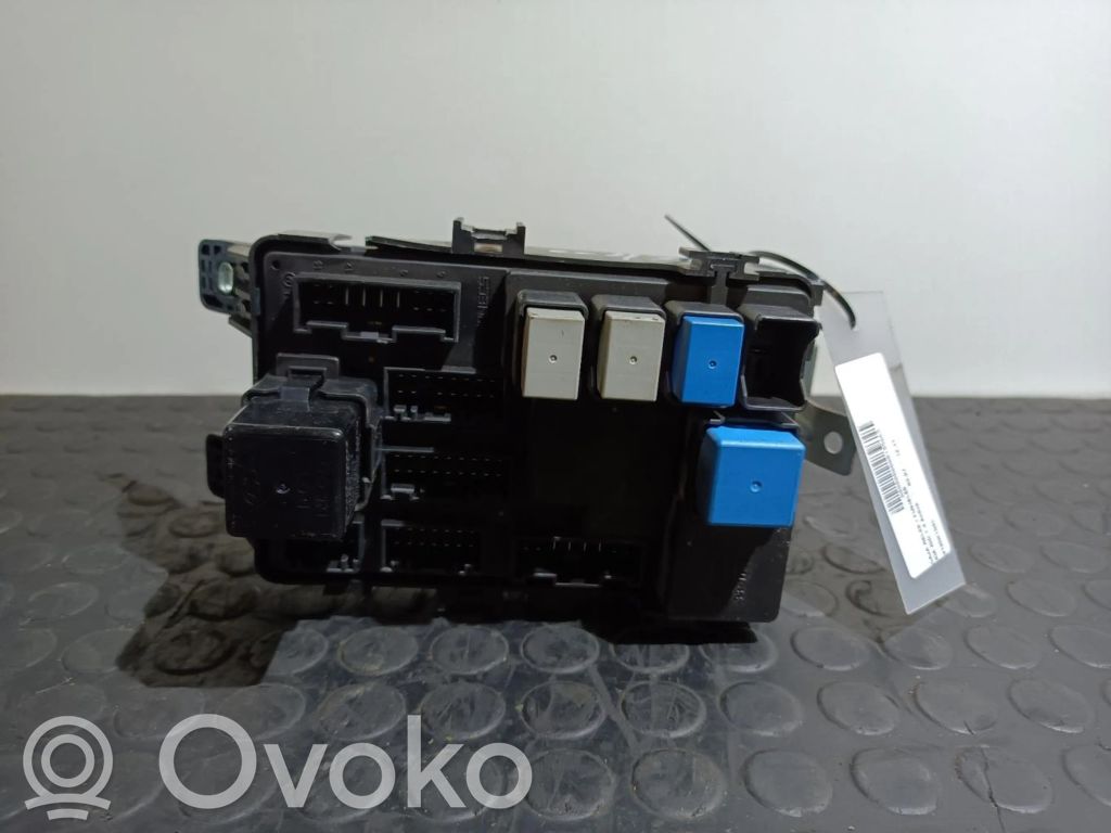 KIA Rio Fuse module 