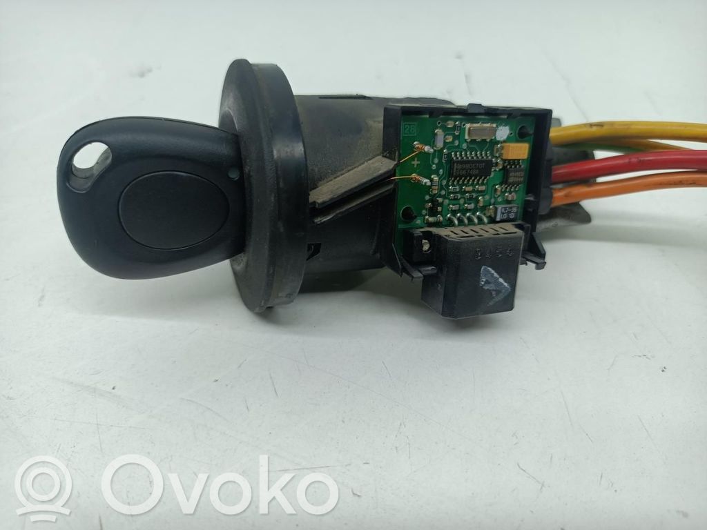 Renault Scenic I Ignition lock 
