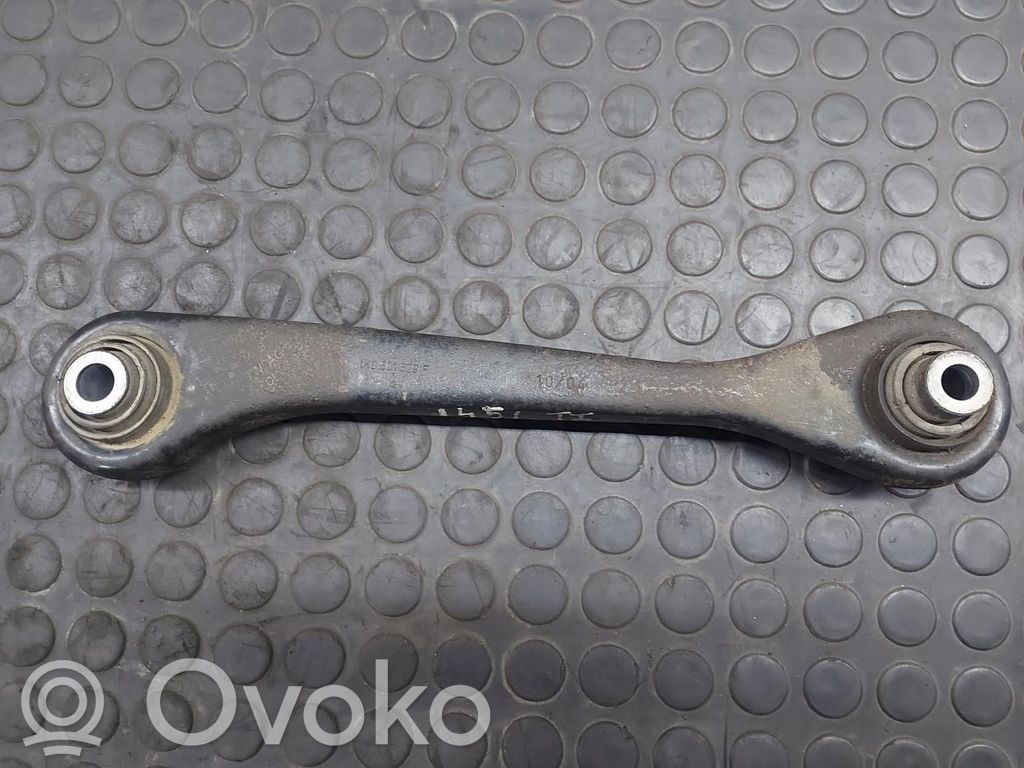 Volkswagen Golf V Górny wahacz tylny 