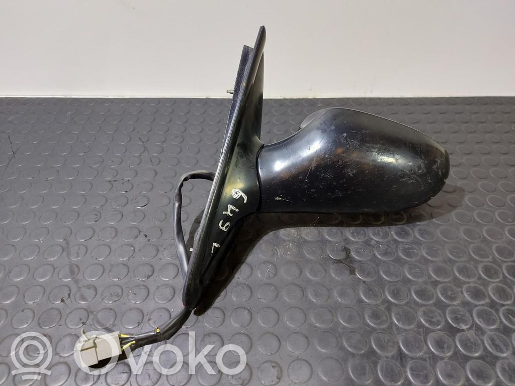 Chrysler Stratus Front door electric wing mirror 