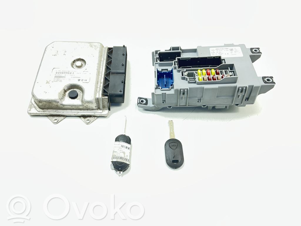 Lancia Ypsilon Engine ECU kit and lock set 