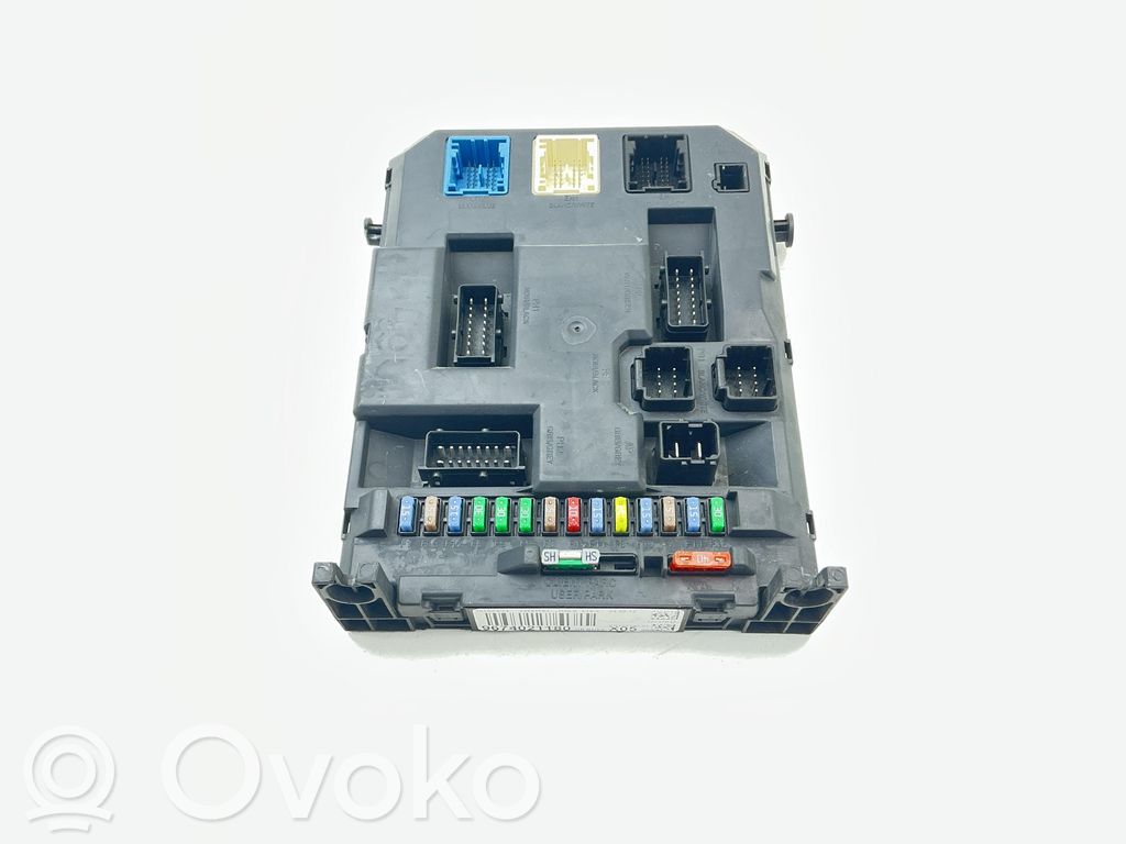Citroen C3 Picasso Central body control module 
