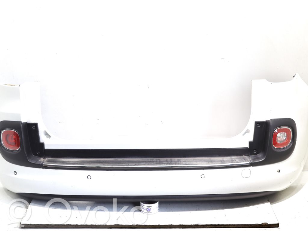 Fiat 500L Parachoques 