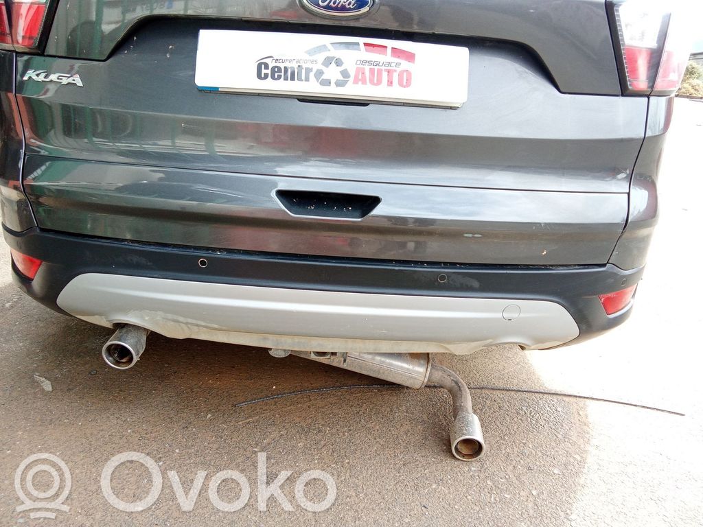 Ford Kuga II Bamperis 
