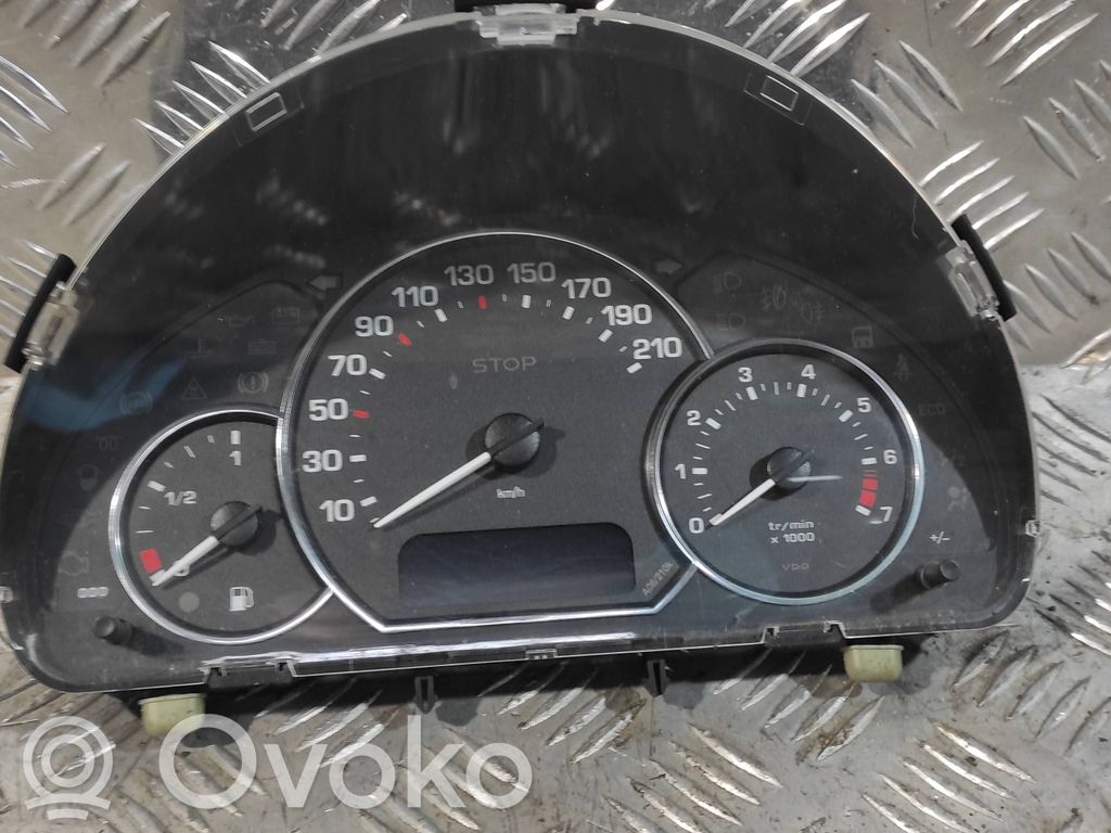 Peugeot 1007 Vitezometru (grup de instrumente) 