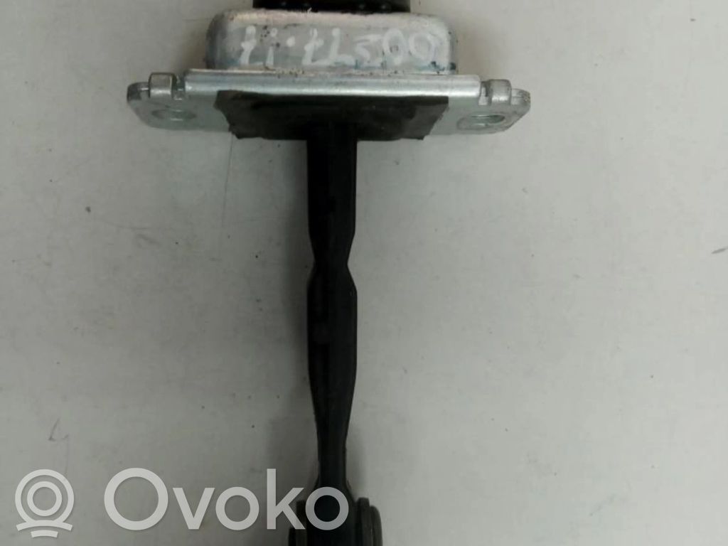 Tailgate hinge