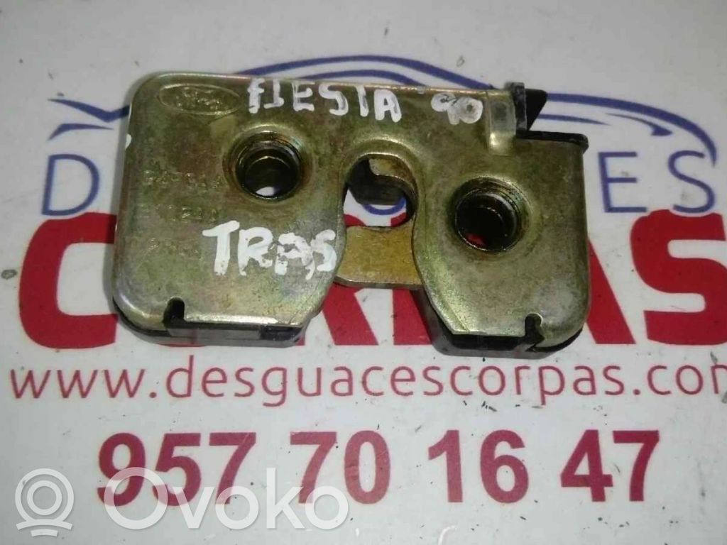 Ford Fiesta Aizmugurējā pārsega slēdzene 