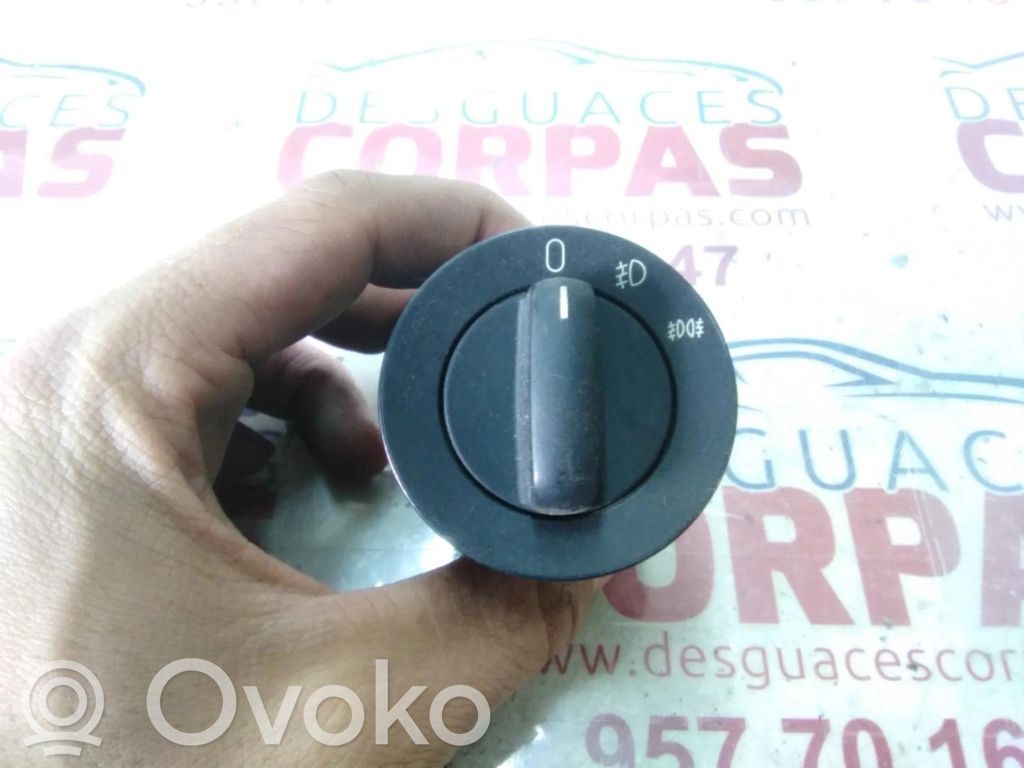 Interruptor de luz   549445500