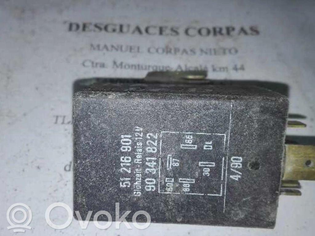 Opel Kadett E Relé de la bujía de precalentamiento 