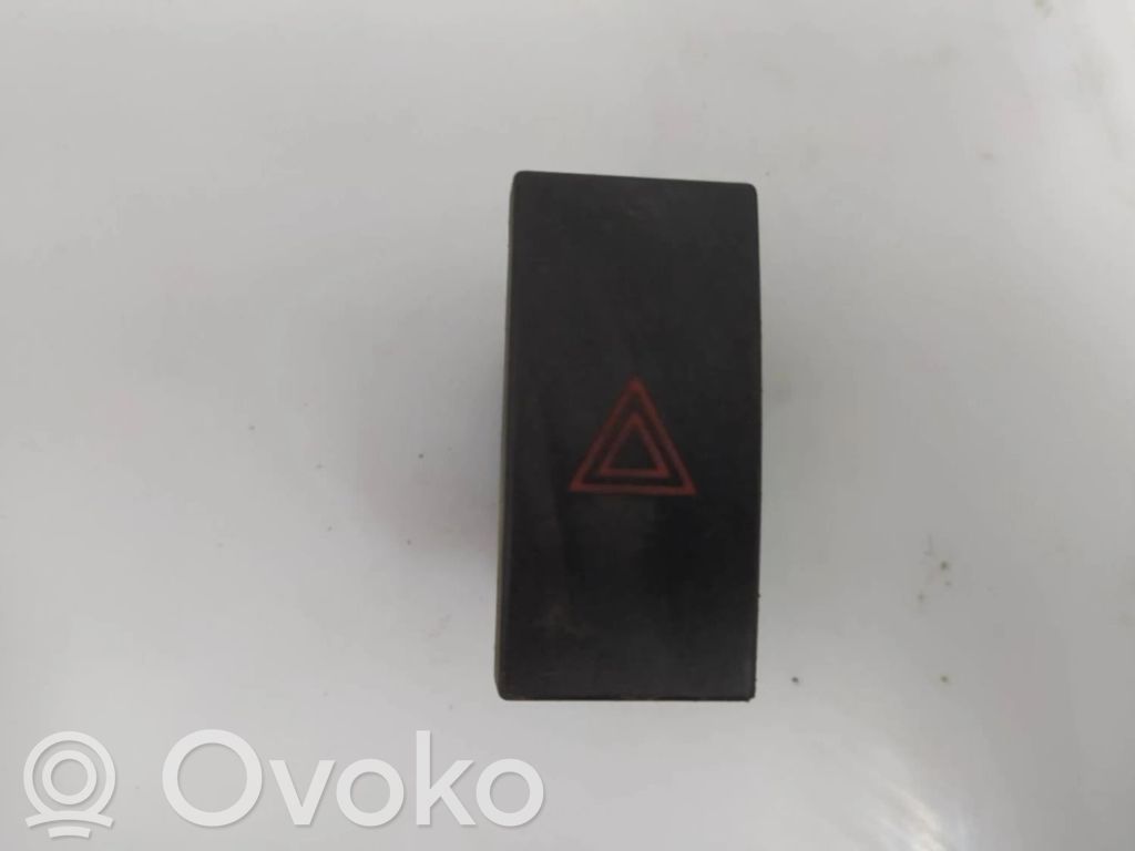Botón interruptor de luz de peligro   13A350AB